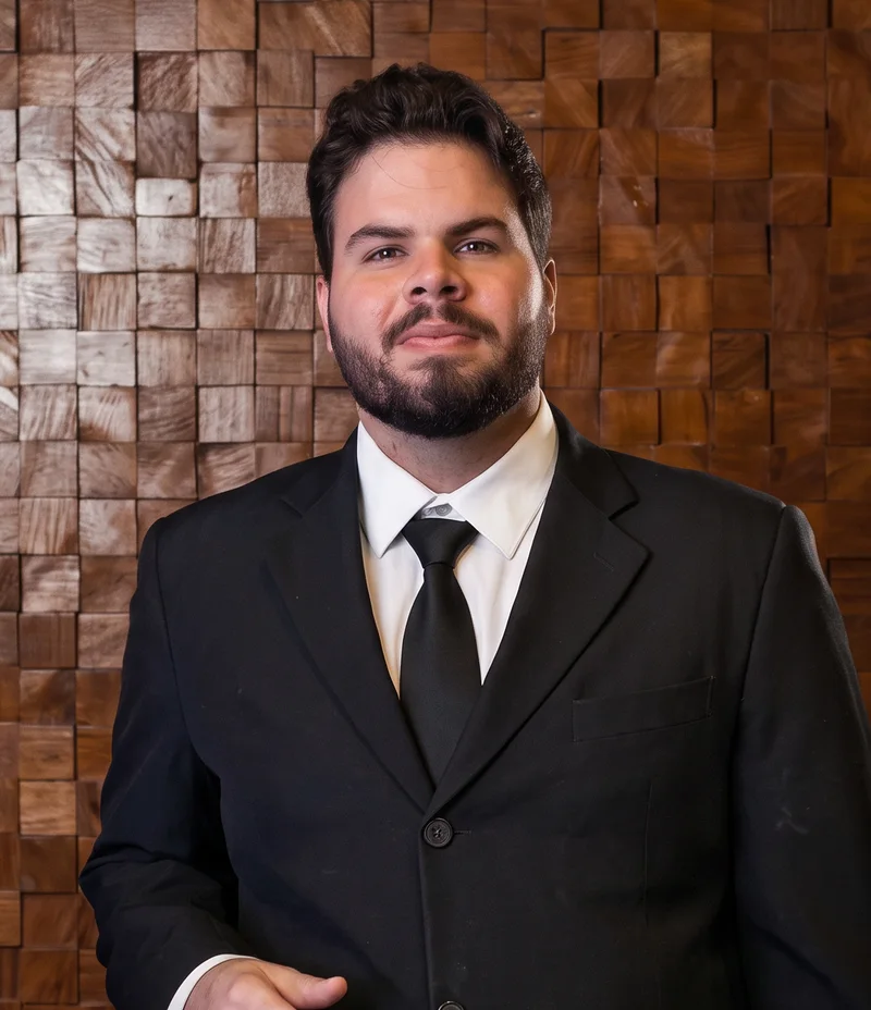 Dr. Leonardo Cruz de Oliveira